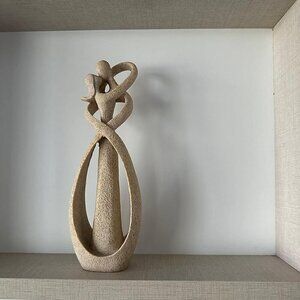 Kissing Lovers Statue Abstract Sculpture Resin Statues for Home Décor